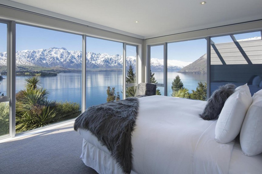 THE BEST HOLIDAY HOMES IN QUEENSTOWN, NEW ZEALAND
