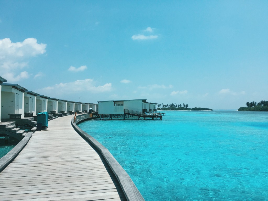 MALDIVES TRAVEL DIARY by @stephclairesmith